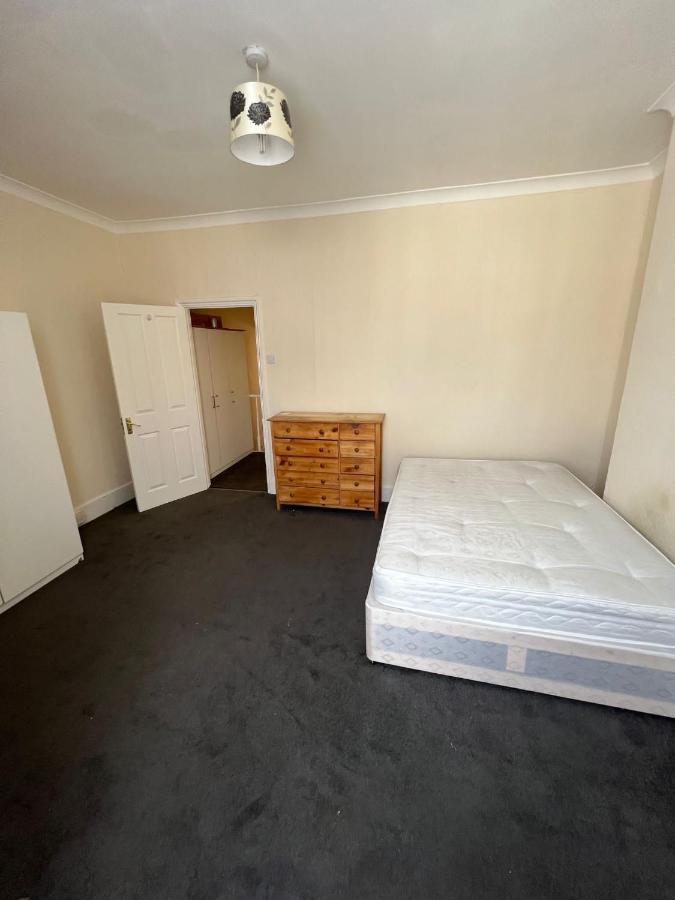 East London 2 Bedroom Apartment Esterno foto