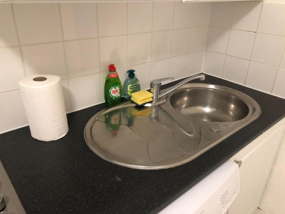 East London 2 Bedroom Apartment Esterno foto