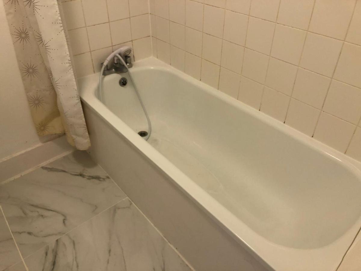East London 2 Bedroom Apartment Esterno foto