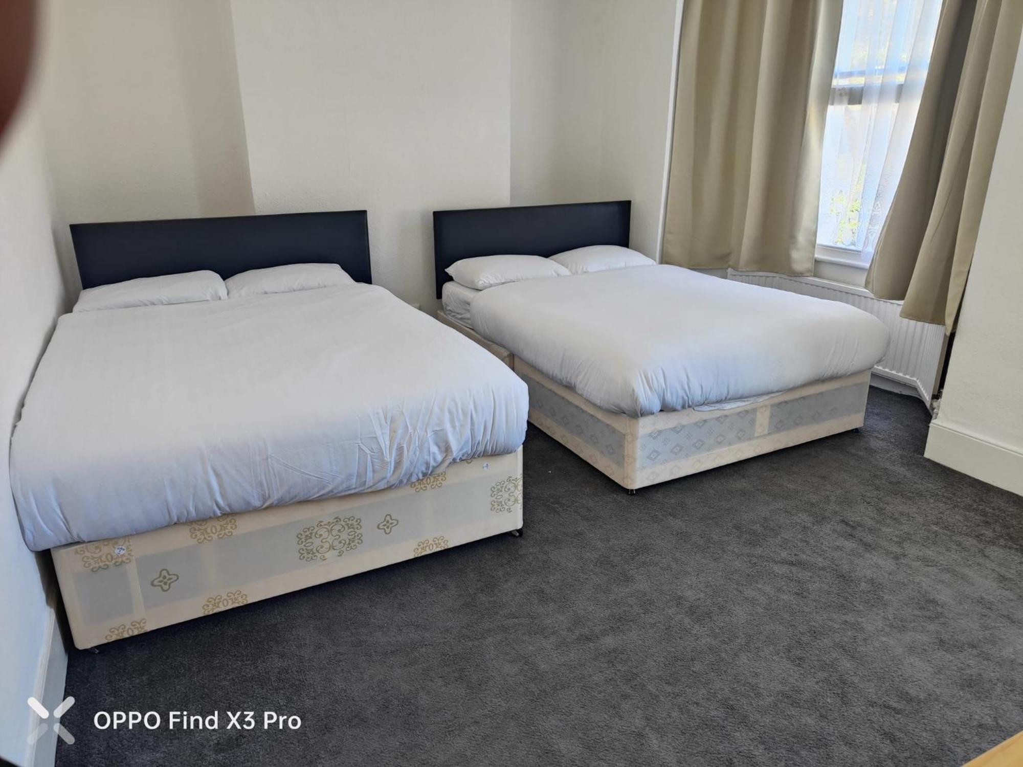 East London 2 Bedroom Apartment Esterno foto